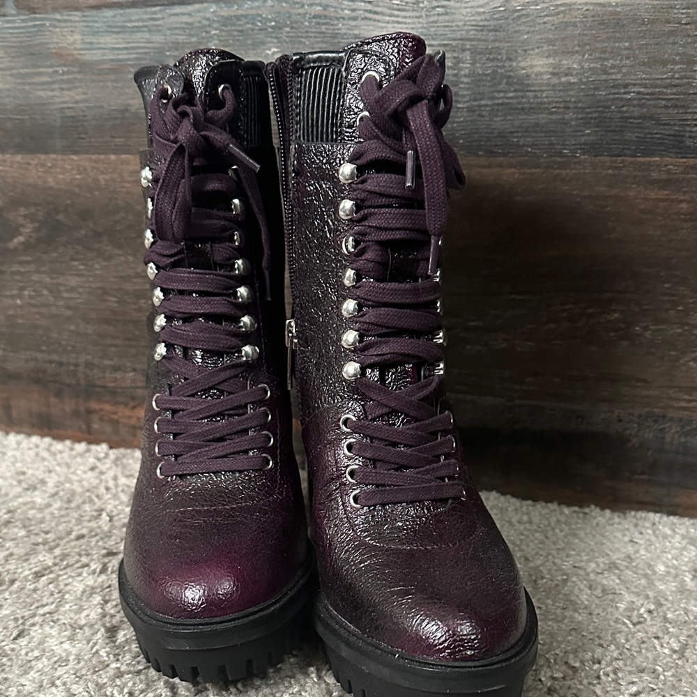Vince Camuto Dark Purple Lace Up Beautiful Boots Brand New Never Worn. - Picture 2 of 6